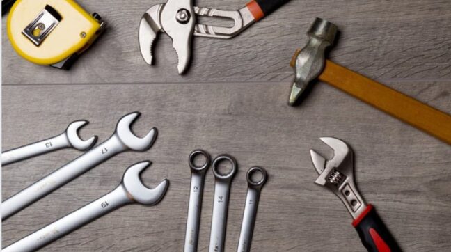 How to secure tools on worksite